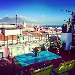 Apartamento Mansarda Bellini, Nápoles