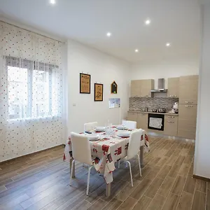Marta House Appartement